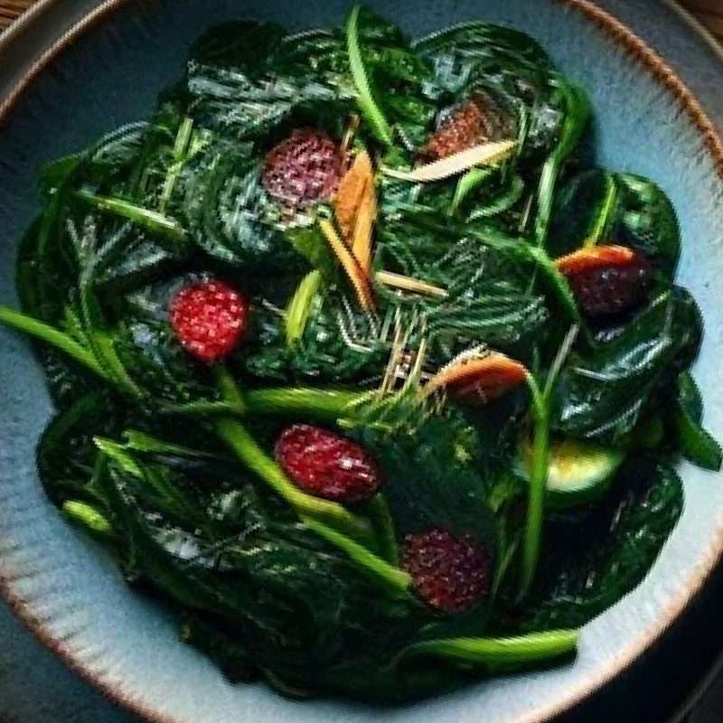 Sautéed Spinach with Garlic
